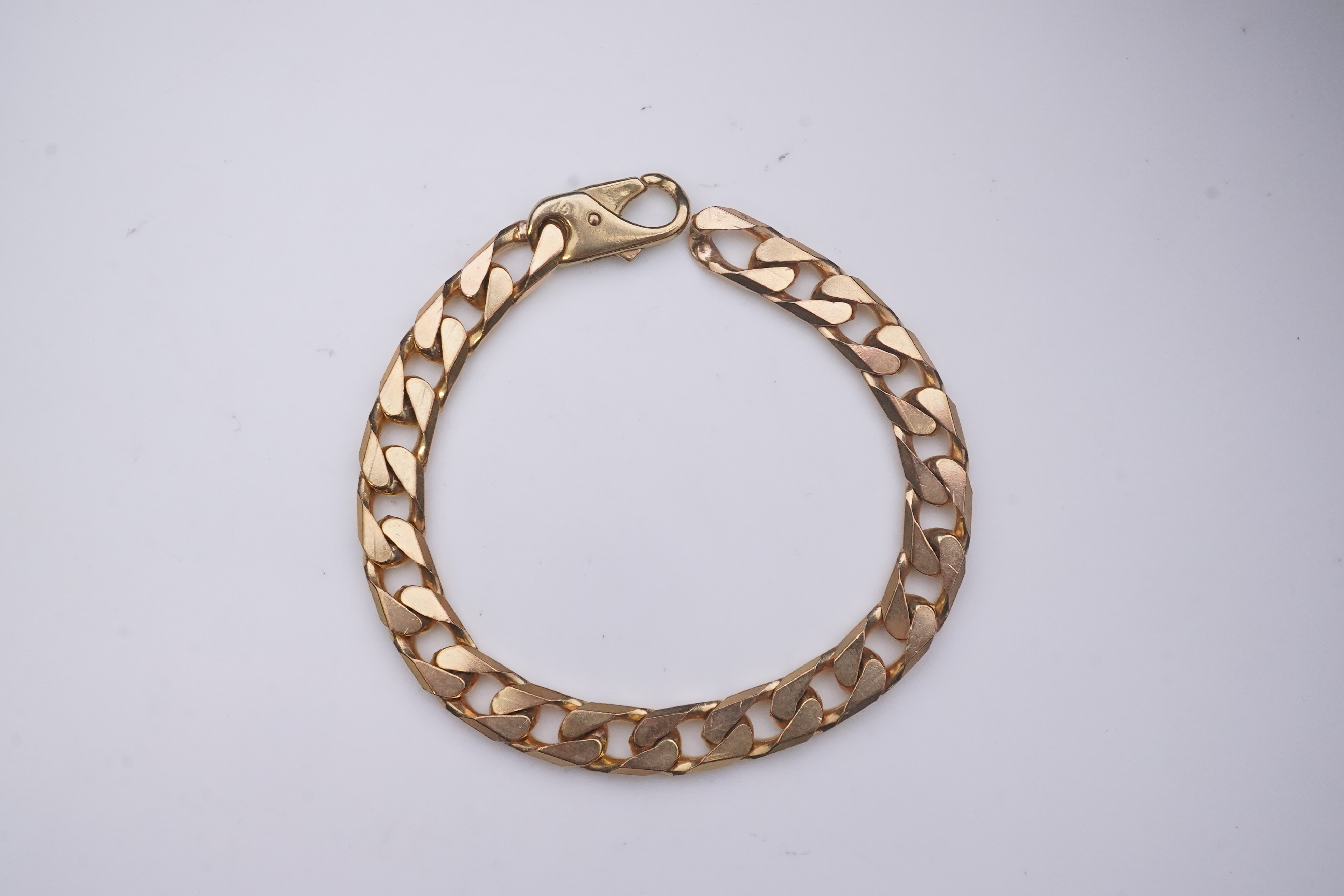 A 9ct gold bracelet, circa 1989